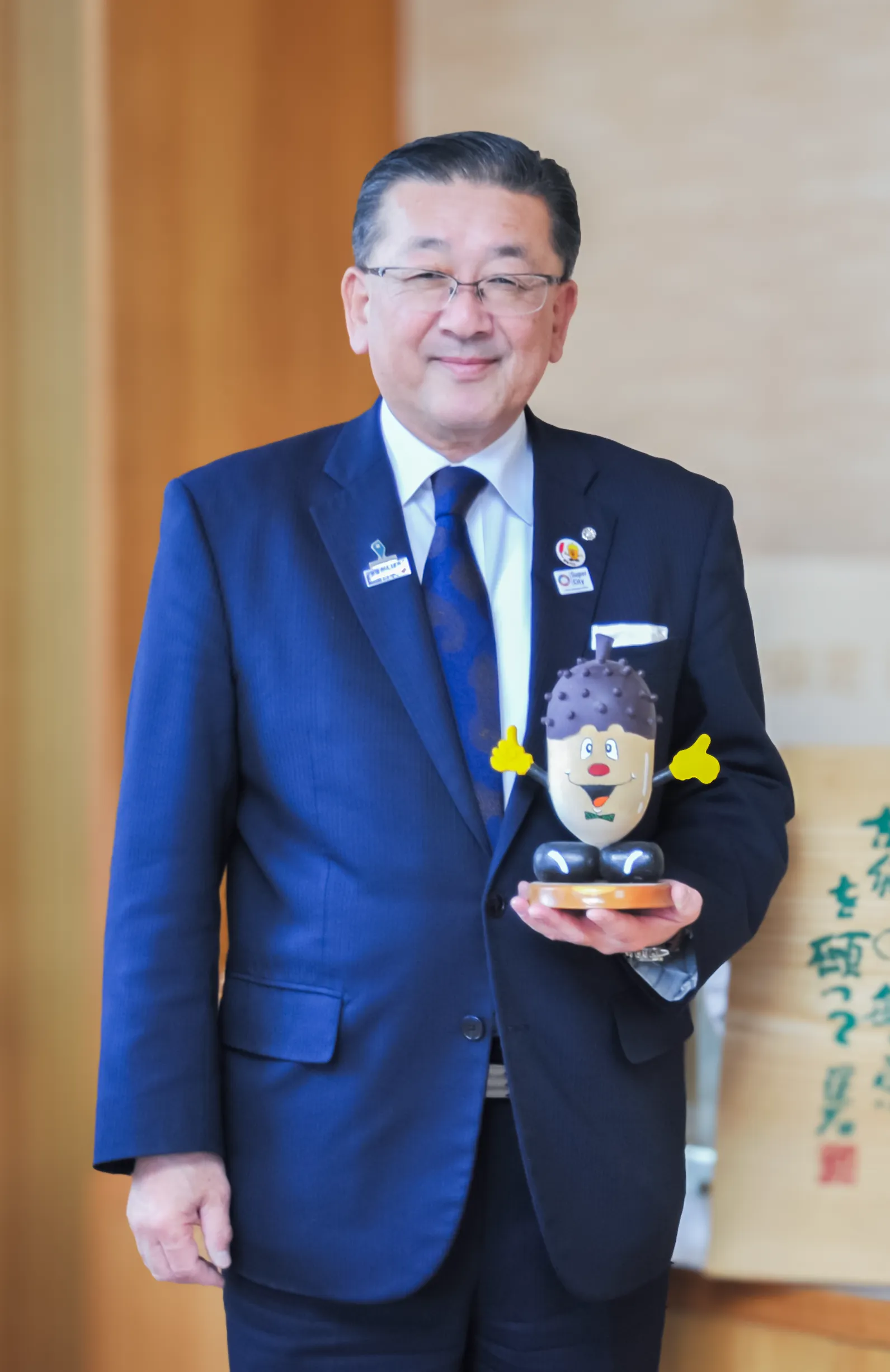 更別村長　西山 猛