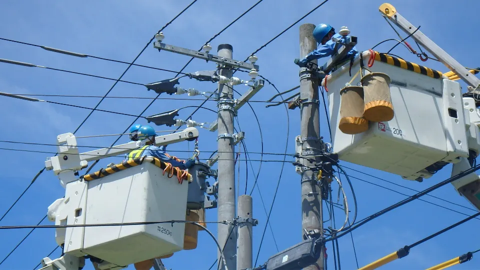配電・通信・電設工事スタッフ募集！未経験OK！資格取得支援あり◎