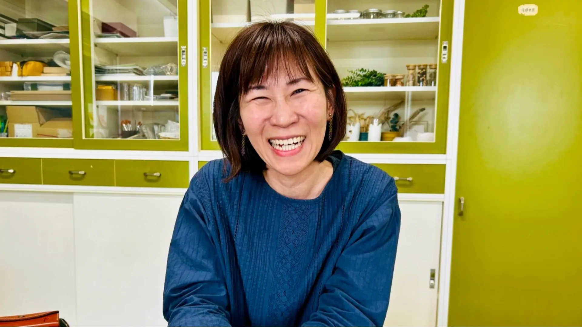 廃棄野菜で名刺を作る移住者　三ツ山朋美さんが目指すサステナブル社会とは