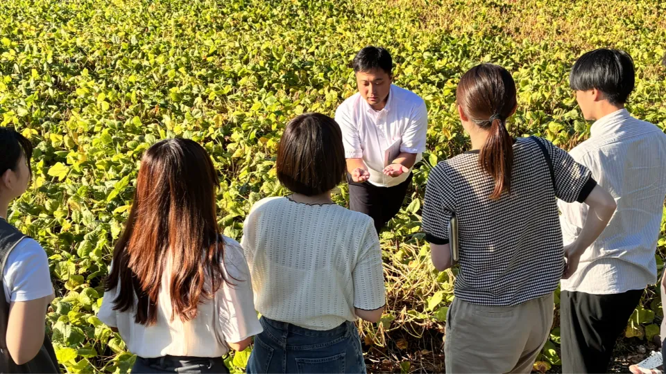 【営業職】 農家との信頼関係を築き、北海道産の農作物の買付と流通をリードするスペシャリスト